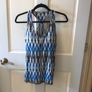 Athleta tank top with built in bra - pads included
